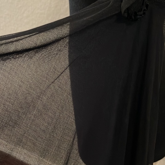 Ivoire de Laurence Sexy Evening Sweater - Picture 3 of 8